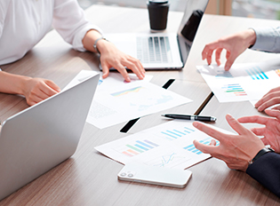 豊富な現地ネットワーク・知見