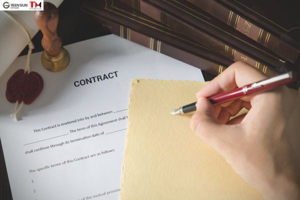 Residence Card Extension for Foreigners: Which Documents Need Notarized Translation and Consular Legalization - intro-image